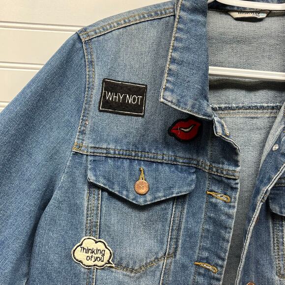 Hwy Jeans Embellished Denim Distressed Trucker Jacket Size XL - Picture 3 of 12